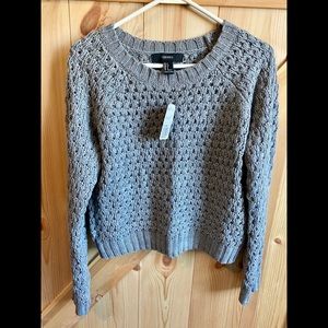 NWT. Forever 21 knit sweater. Size Small.
